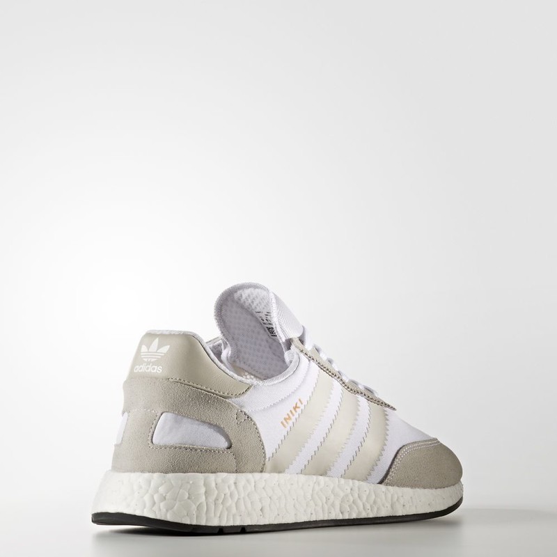 Adidas hotsell iniki beige